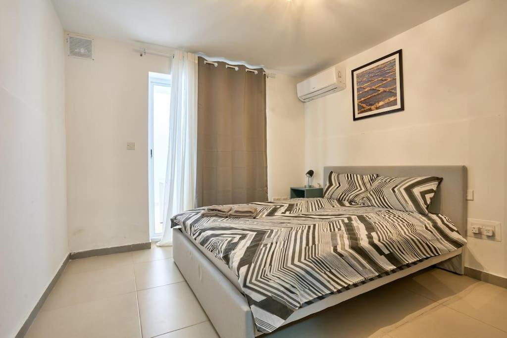 Urban Front - Walking Distance From Paceville And St George Bay Beach Is-Swieqi Eksteriør billede