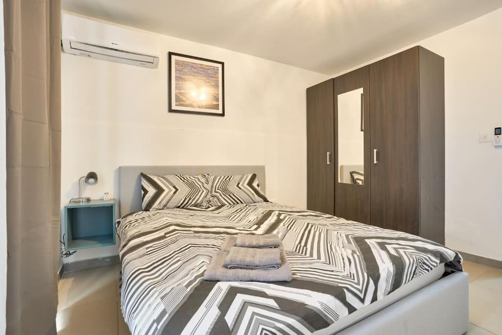 Urban Front - Walking Distance From Paceville And St George Bay Beach Is-Swieqi Eksteriør billede